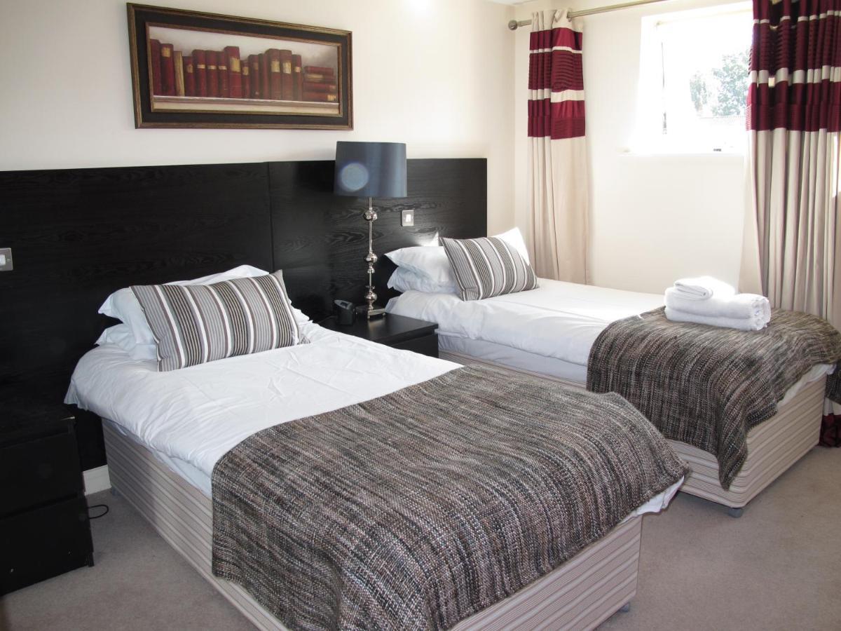 Churchill Two Bedroom Apartments With Free Parking And The Minster View Γιορκ Εξωτερικό φωτογραφία
